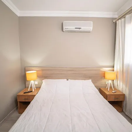 Lovely Flat With Balcony, Mountain View And Shared Pool In Oludeniz, Fethiye