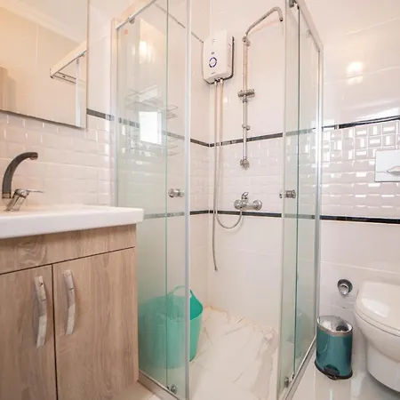 شقة Lovely Flat With Balcony, Mountain View And Shared Pool In Oludeniz, Fethiye Ovacık